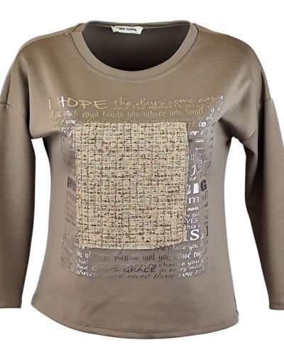 Egyszínű, vastagabb puntó anyagú, környakú, hosszú ujjú, fiatalos olasz felsőrész- mogyoró barna