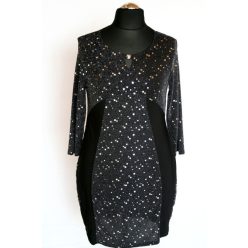   Fekete csipkés, flitteres térdig érő alkalmi ruha, hosszú ujjú, környakú ruha- fekete