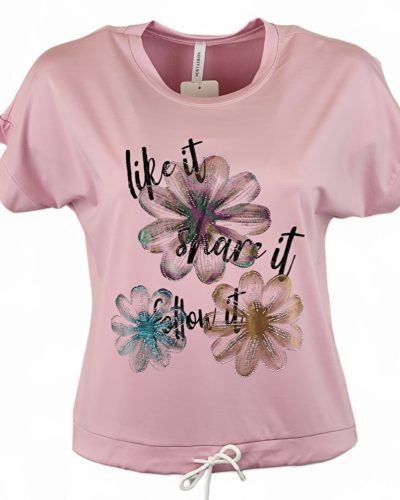 Három csillogós virágfejjel díszített, környakú, rövid ujjú, viszkóz anyagból készült, fiatalos felsőrész, húzható zsinórral az alján- babarózsaszín