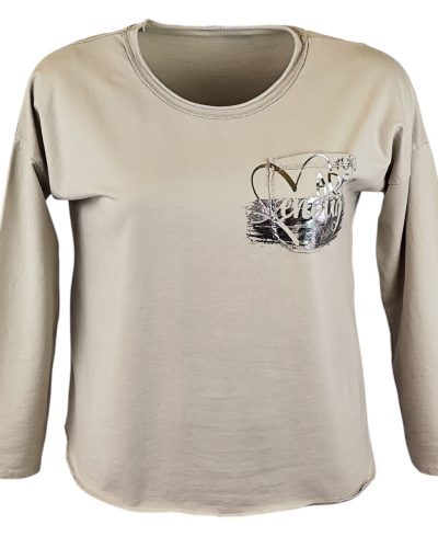 Kis ezüstös szív mintával díszített, sima pamut anyagból készült, hosszú ujjú, környakú, olasz fiatalos felsőrész- drapp