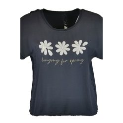   3 virág fej mintás elejű, hátul sima egyszínű pamut anyagból készült, rövid ujjú, környakú, fiatalos olasz felsőrész- sötétkék, fehér